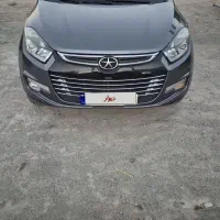 اتومبیل فوق جکS5 بیرنگ میباشد