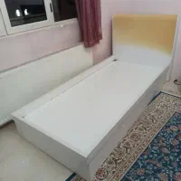 تخت یکنفره هایگلس تمیز