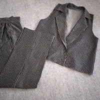 جلیقه ی کراپی وشلوار