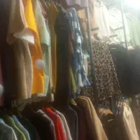 فروشنده پوشاک زنانه