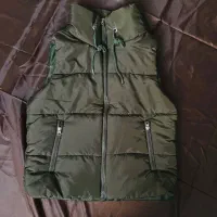 پافر|لباس|فولادشهر, B6|دیوار