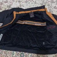 کاپشن|لباس|پیرانشهر, |دیوار