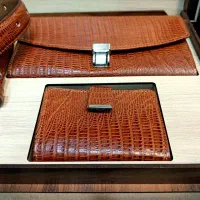 ست کیف و کمربند و جاکارتی چرم هدیه روز زن مادر|کیف، کفش، کمربند|تهران, نیروی هوایی (پیروزی)|دیوار