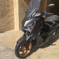 یاماها Xmax 300