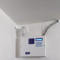 انواع دوربین مدار بسته و دزدگیر اماکن|دوربین مداربسته|میانه, |دیوار