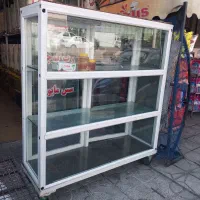 ویترین چرخ دار مخصوص حلوا