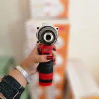 دریل شارژی 18 ولت ادن ادون براشلس 2باطری بالوازم|ماشین‌آلات صنعتی|مشهد, توس (بلوار توس)|دیوار