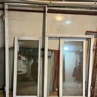 چهارچوب پنجره آلومینیوم سالم