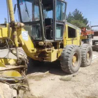 راننده گریدر وغلطک