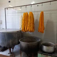 خدمات رنگرزی پشم.ابریشم.پارچه.لباس.فرش