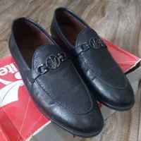 کفش کالج مجلسی|کیف، کفش، کمربند|رشت, کوی مهر|دیوار