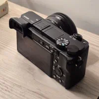 دوربین سونی آلفا ۶۴۰۰ زیر ۲۵۰۰ شات|دوربین عکاسی و فیلم‌برداری|رشت, نیکمرام|دیوار