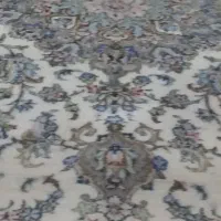 فرش دستبافت ۵۰ خونه ۹ متر پشم و ابریشم نقشه تقدیسی|فرش|کاشان, شهدا|دیوار