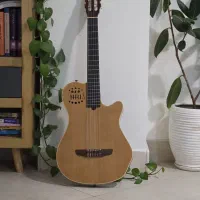 Godin Multiac Grand Concert SA گودین