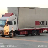 حمل بار با خاور مسقف اطاق بزرگ تکی