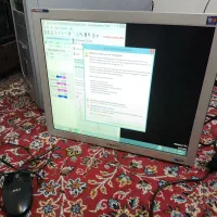 کامپیوتر با لوازم اصل و اورجینال