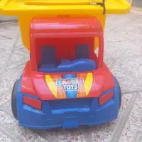 کامیون اسباب بازی