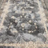 فرش کهنه با نو عوض میکنیم