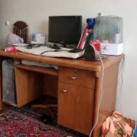 میز کامپیوتر تمام چوب با رنگ پلی استر درجه یک