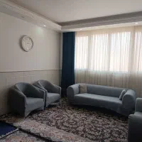 خانه حیاط دار ، خیابان سلامت ، همکف و زیرزمین|فروش خانه و ویلا|قم, دروازه چوبی|دیوار