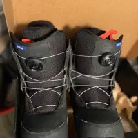 بوت و فیکس Burton برتون اسنوبورد اسکی snowboard
