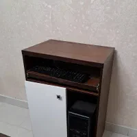 میز تحریر یا میز کامپیوتر