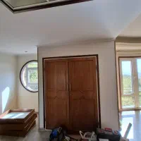 در کمد دیواری تمام چوب|جاکفشی، کمد، دراور|تهران, جماران (نیاوران)|دیوار