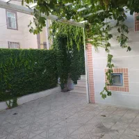 منزل مبله (  ۴ خواب ) مرکز شهر سی سخت|اجارهٔ کوتاه‌مدت آپارتمان و سوئیت|سی‌سخت, |دیوار