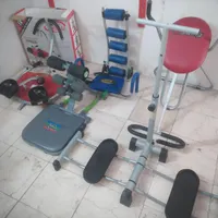 دستگاه ورزشی بدنسازی . شکم و پهلو و ران|تجهیزات ورزشی|ری, |دیوار