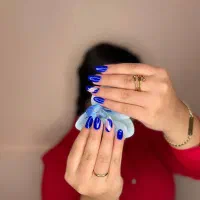 کاشت ناخن در اندیشه