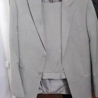 کت وشلوار مردانه سایز 44 فقط یک بار پوشیده شده است