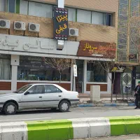 صندوقدار رستوران با روابط عمومی بالا