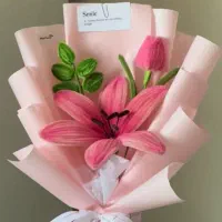 دسته گل روبانی و مخملی دست‌ساز