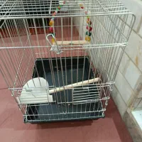 دو قفس بزرگ و متوسط فلزی کارکرده و آکبند