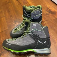 کفش salewa سایز ۴۴|کیف، کفش، کمربند|تهران, فرمانیه|دیوار