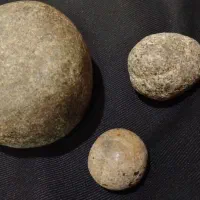 سنگ|جواهرات|شهریار, اسکمان|دیوار