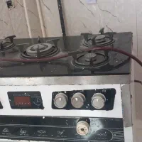 گاز کاملا سالم بدون هیچ گونه مشکلی در شعله ها