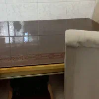 غذا خوری ۴ نفره