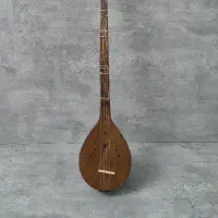 سه تار قدیمی