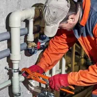 لوله کشی آب نصب وتعمیر پمپ تانکرشیرآلات روشور غیره