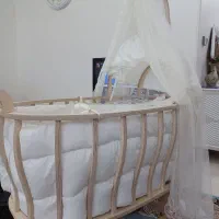 گهواره چوبی بچه|تخت و صندلی بچه|تهران, اتابک|دیوار