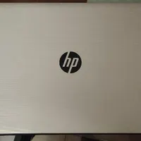 لپ تاپ HP سفید خوشگل ، نسل هفت