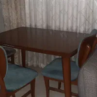 میز ناهار خوری ۴ نفره از برند نفیس چوب راش