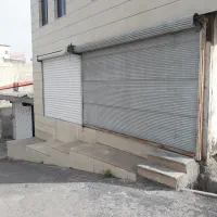 یک باب مغازه.