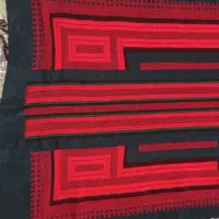 سلام  کسی گفتان داشت من میدوزم