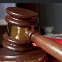 وکالت و مشاوره حقوقی
