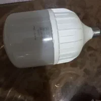 لامپ ۴۰ وات کم مصرف