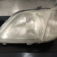 یک جفت چراغ جلو و یک عدد چراغ عقب النود