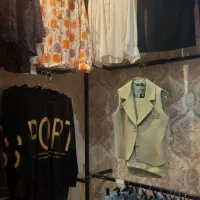 رهن و اجاره بوتیک لباس زنانه و دخترانه|اجارهٔ مغازه و غرفه|مشهد, استاد یوسفی (شهرک غرب)|دیوار
