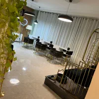 تخت مژه|خدمات آرایشگری و زیبایی|صدرا-فارس, فاز ۱|دیوار